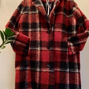Love Tree Red and Black Plaid Jacket Faux Sherpa Meduim